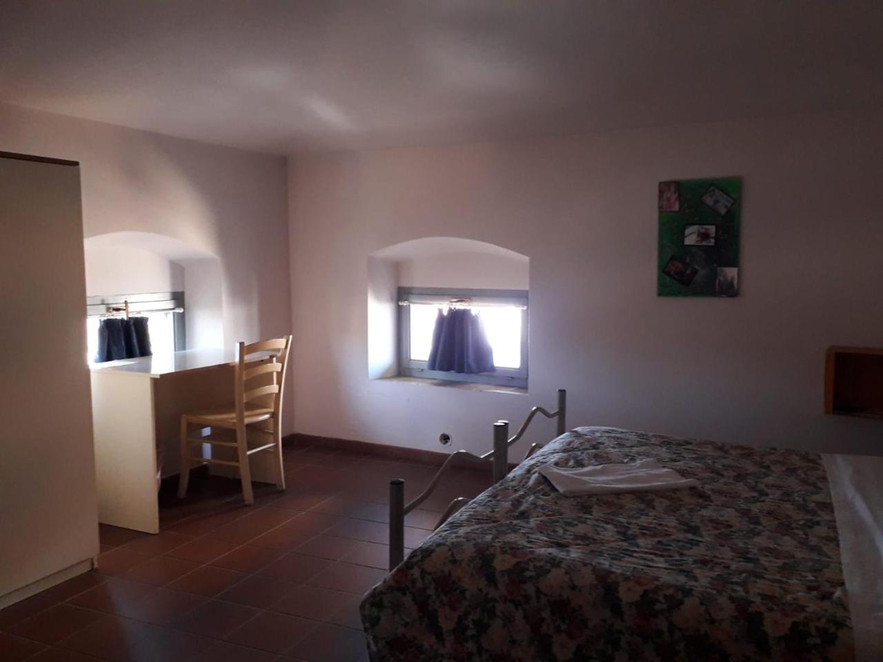 Ostello Palazzo Pierantoni Foligno Ngoại thất bức ảnh