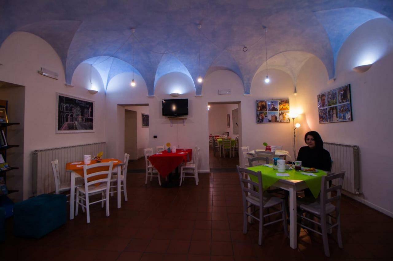 Ostello Palazzo Pierantoni Foligno Ngoại thất bức ảnh